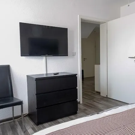 Business ++ Hochwertige Ausstattung * Падерборн