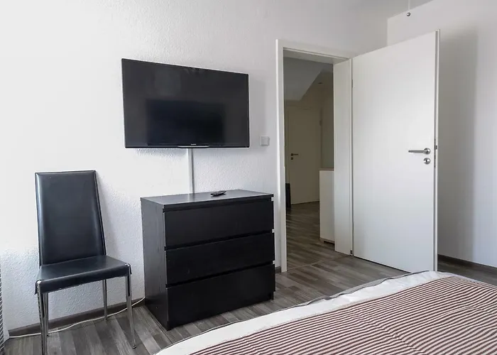 Business ++ Hochwertige Ausstattung * Πάντερμπορν